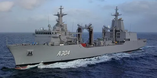 Live real-time military ship tracking of HMAS Stalwart from Royal Australian Navy