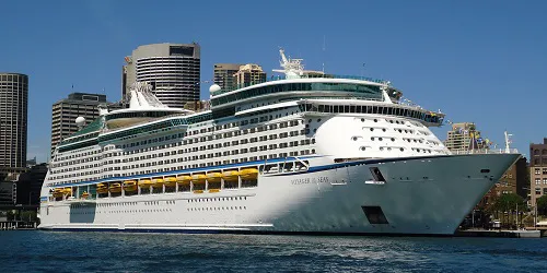 Live real-time ocean cruise ship tracking of Voyager of the Seas from Royal Caribbean International