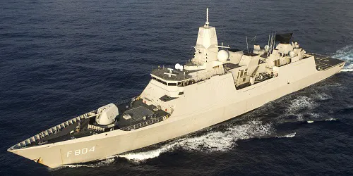 Live real-time tracking of military frigate De Ruyter from the Royal Netherlands Navy