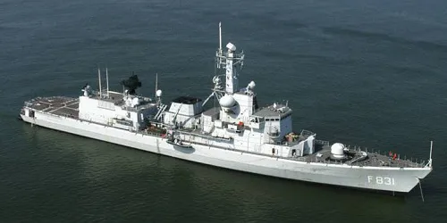 Live real-time tracking of military frigate Van Amstel from the Royal Netherlands Navy