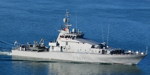Live real-time military ship tracking of HMNZS Hawea from Royal New Zealand Navy
