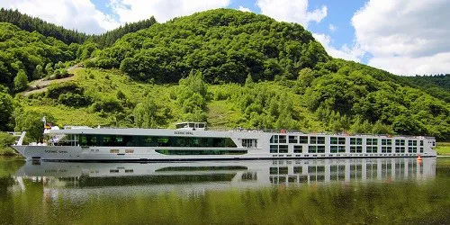 Scenic Opal Real-Time Cruise Ship Tracking