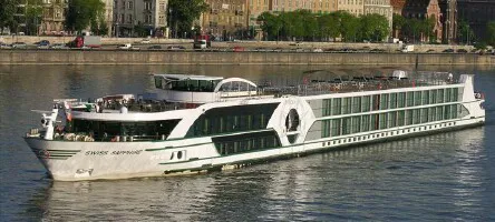 Swiss Sapphire Real-Time Cruise Ship Tracking