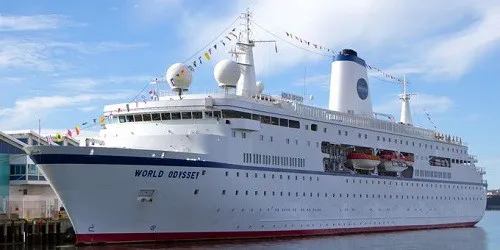 Live real-time ocean cruise ship tracking of MV World Odyssey from Semester At Sea