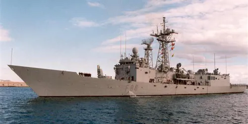 Live real-time military ship tracking of Canarias from Spanish Navy