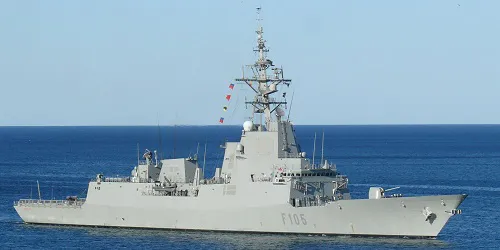 Cristóbal Colón Real-Time Military Ship Tracking