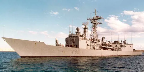 Live real-time tracking of military frigate Numancia from the Spanish Navy