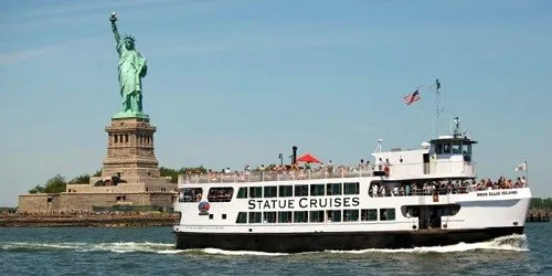 Live real-time cruise ferry tracking of Miss Ellis Island from Statue Cruises