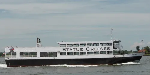 Live real-time cruise ferry tracking of Miss Freedom from Statue Cruises