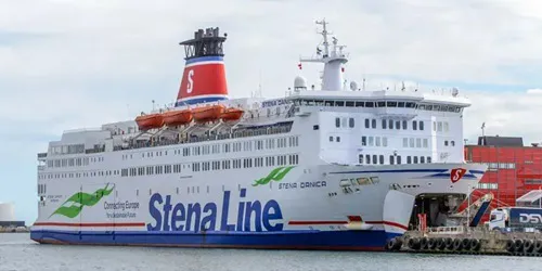Live real-time cruise ferry tracking of Stena Danica from Stena Line