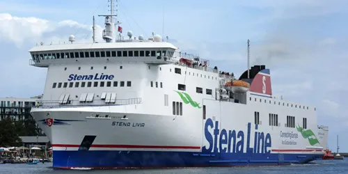 Live real-time cruise ferry tracking of Stena Livia from Stena Line