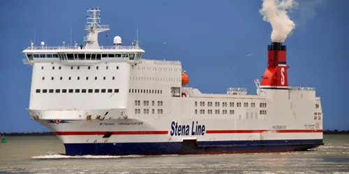 Live real-time cruise ferry tracking of Stena Transporter from Stena Line