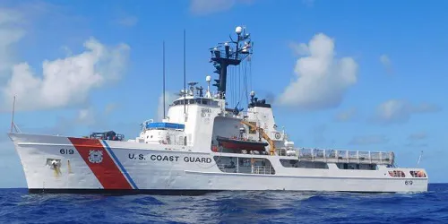 Live real-time tracking of military medium endurance cutter CGC Confidence from the United States Coast Guard