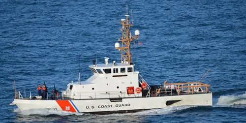 Live real-time military ship tracking of CGC Diamondback from United States Coast Guard
