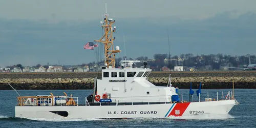 Live real-time military ship tracking of CGC Flyingfish from United States Coast Guard
