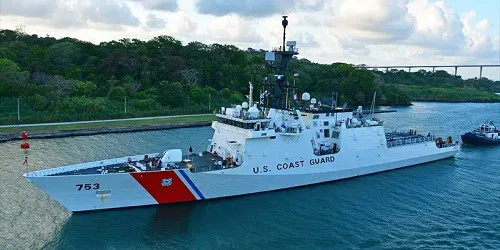 Live real-time tracking of military security cutter CGC Hamilton from the United States Coast Guard