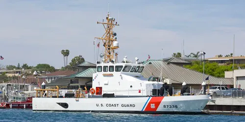 Live real-time tracking of military patrol ship CGC Narwhal from the United States Coast Guard