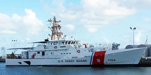 Live real-time tracking of military patrol ship CGC Oliver Berry from the United States Coast Guard