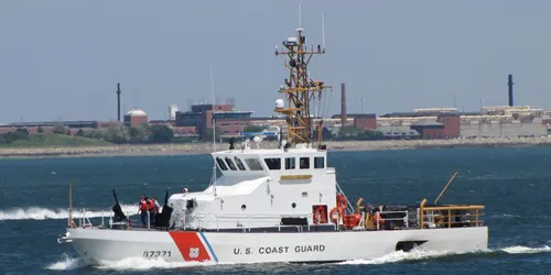 Live real-time military ship tracking of CGC Reef Shark from United States Coast Guard