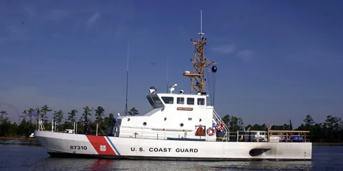 Live real-time military ship tracking of CGC Tarpon from United States Coast Guard