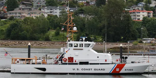 Live real-time tracking of military patrol ship CGC Terrapin from the United States Coast Guard