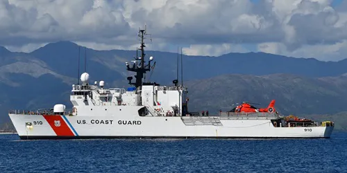 Live real-time military ship tracking of CGC Thetis from United States Coast Guard