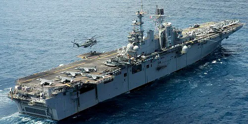 Live real-time tracking of military amphibious assault ship USS Bataan from the United States Navy