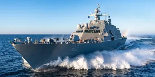 Live real-time tracking of military littoral combat ship USS Cooperstown from the United States Navy