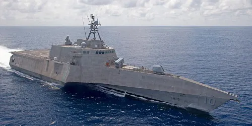 Live real-time tracking of military littoral combat ship USS Gabrielle Giffords from the United States Navy