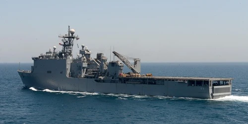 USS Gunston Hall Real-Time Military Ship Tracking