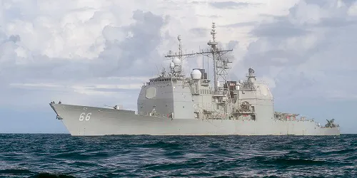 Live real-time military ship tracking of USS Hué City from United States Navy