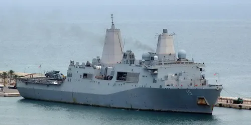Live real-time tracking of military amphibious transport dock USS Mesa Verde from the United States Navy