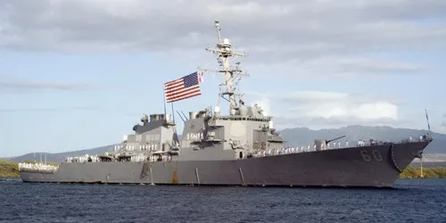 Live real-time tracking of military destroyer USS Paul Hamilton from the United States Navy