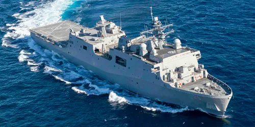 Live real-time tracking of military amphibious transport dock USS Richard M. McCool Jr. from the United States Navy