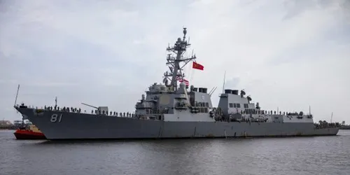 Live real-time military ship tracking of USS Winston S. Churchill from United States Navy