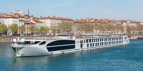 Live real-time river cruise ship tracking of S.S. Emilie from Uniworld