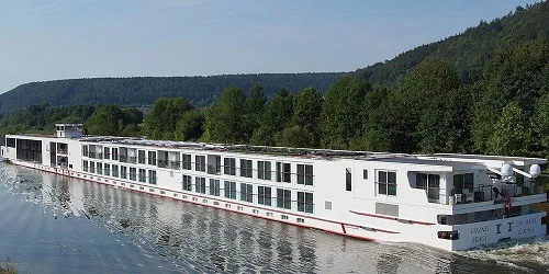 Live real-time river cruise ship tracking of Viking Bragi from Viking