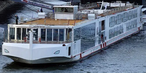 Live real-time river cruise ship tracking of Viking Freya from Viking