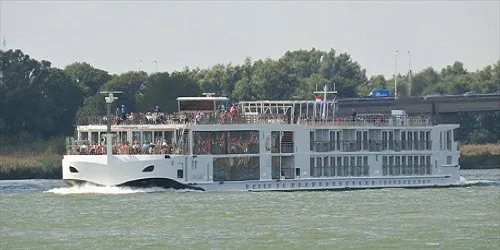 Live real-time river cruise ship tracking of Viking Sigrun from Viking