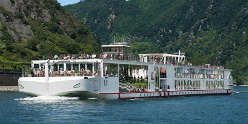 Live real-time river cruise ship tracking of Viking Tor from Viking