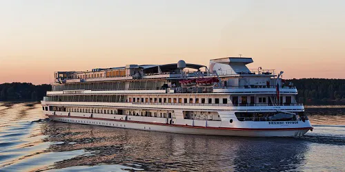 Live real-time ocean cruise ship tracking of Viking Truvor from Viking