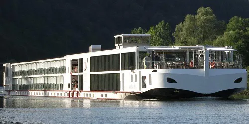 Live real-time river cruise ship tracking of Viking Atla from Viking