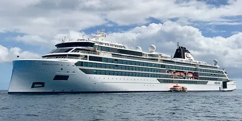 Live real-time ocean cruise ship tracking of Viking Octantis from Viking