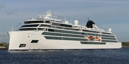 Live real-time ocean cruise ship tracking of Viking Polaris from Viking