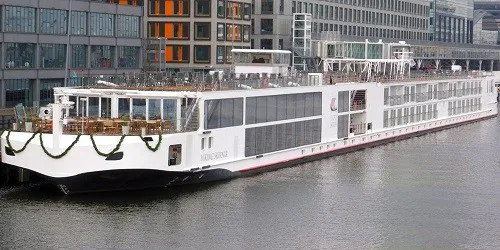 Live real-time river cruise ship tracking of Viking Skirnir from Viking
