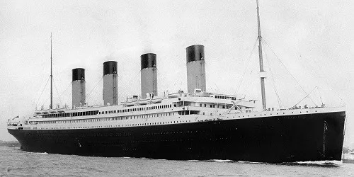 Live real-time ocean cruise ship tracking of RMS Titanic from White Star Line