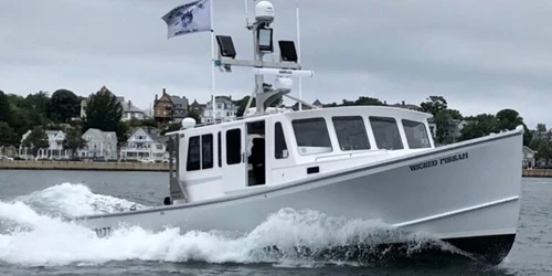 Live real-time iconic ship tracking of Wicked Pissah from Wicked Tuna (TV)