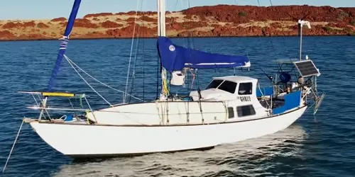 Live real-time iconic ship tracking of Mirrool from YouTube Channel