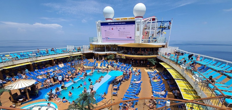 Carnival Cruise Lido Deck