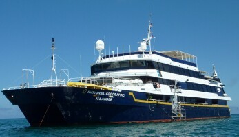 National Geographic Islander - Lindblad Expeditions (Nat Geo) National Geographic Islander - Lindblad Expeditions (Nat Geo)